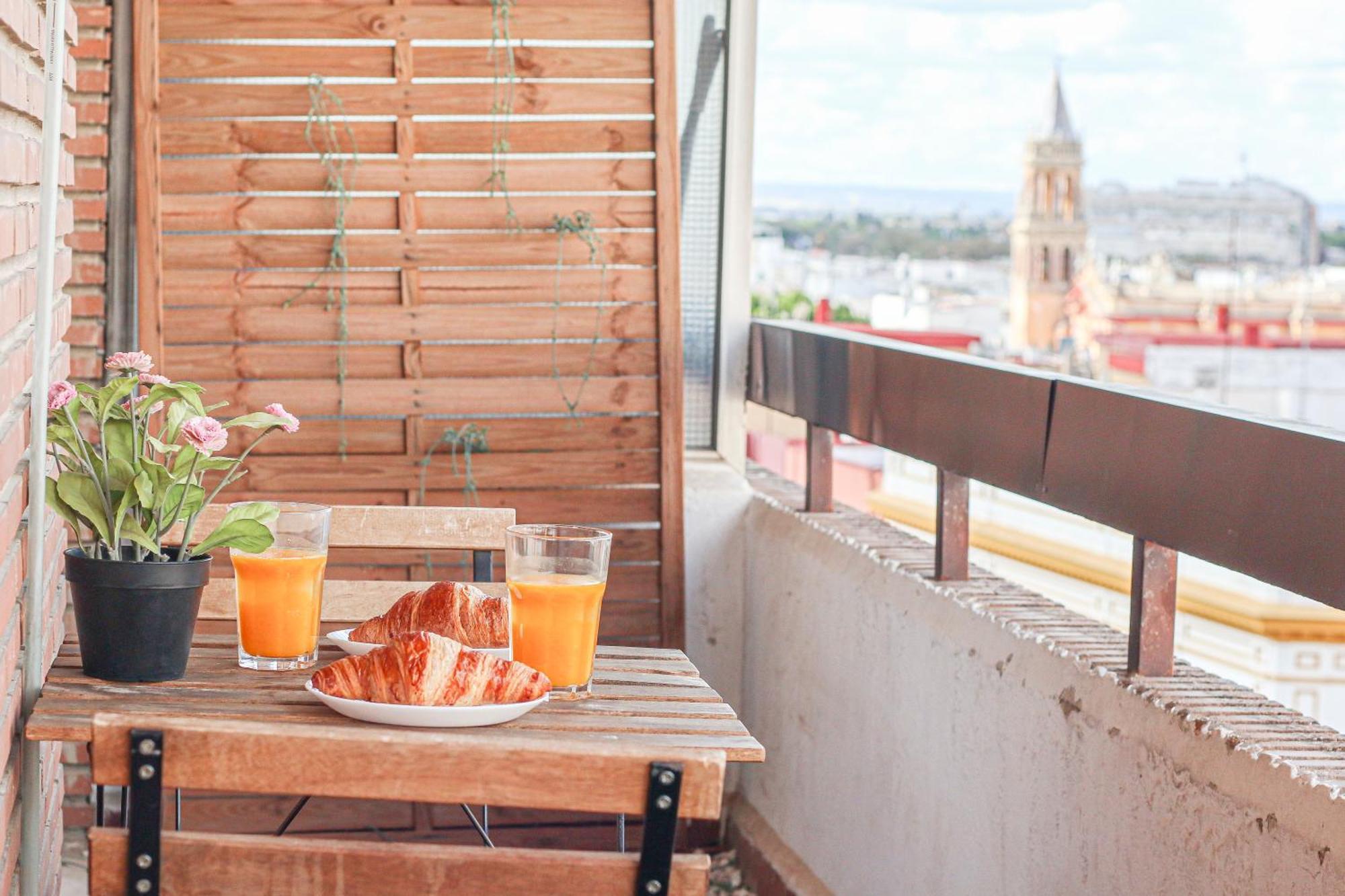 Stunning Apt W Views To Giralda - 15 Minutes Walk Siviglia Esterno foto